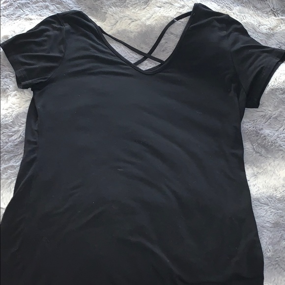 Black cross v neck - Picture 1 of 1